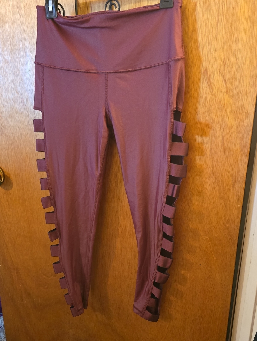 High-Rise Burgundy Cutout Side Leggings - Picture 1 of 7